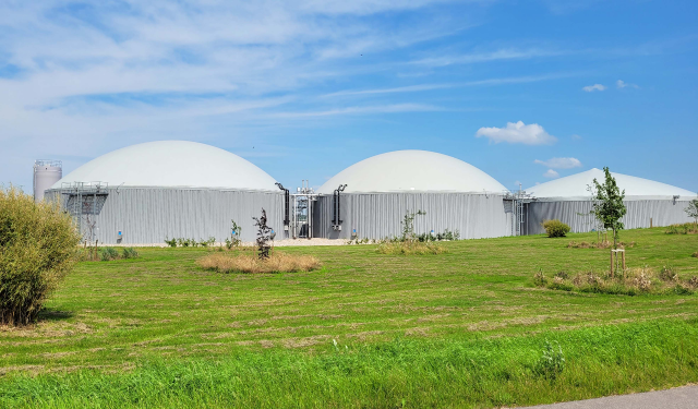 Biogas digester