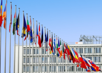 Investing in a Blue Future: EU Commission Supports 18 Projects with €106 Million for Ocean and Water Restoration