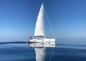 How to Manage Waste onboard: Tips for Conscious Sailors