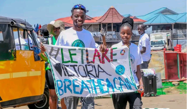 Turning the Invasive Water Hyacinth in Lake Victoria into Livelihood Opportunities for the Community