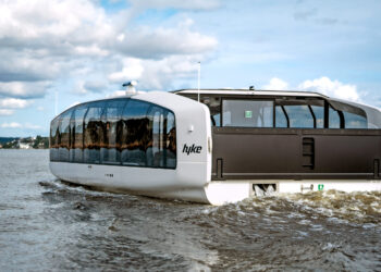 Electric ferries and the future of sustainable water transport: the Hyke case also in Africa