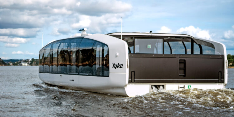 Electric ferries and the future of sustainable water transport: the Hyke case also in Africa